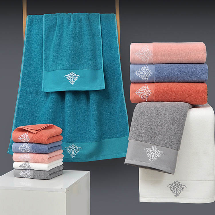 Florentine-style Embroidered Cotton Towel Sets